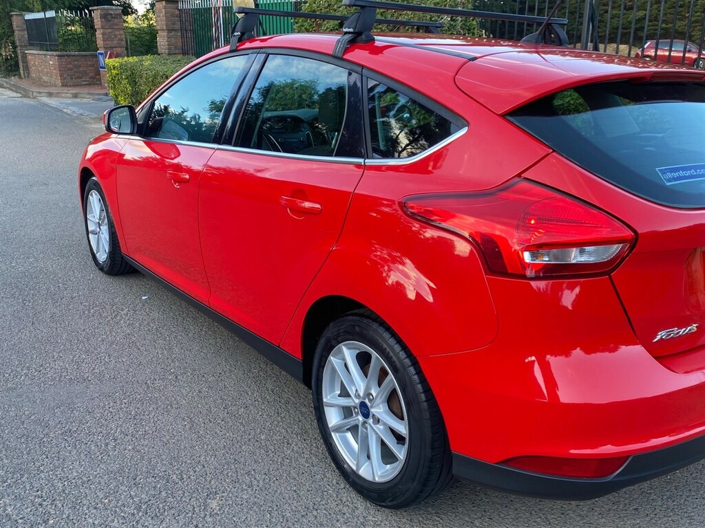 Ford Focus 1.0T Ecoboost Zetec Euro 6 Ss BL65ZND #6