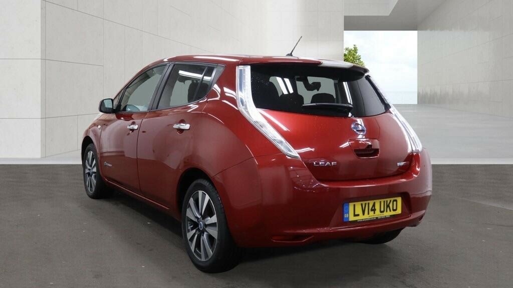 Nissan Leaf 24Kwh Tekna Red #4