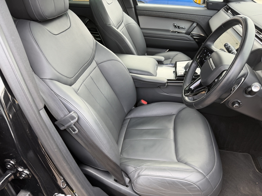 Land Rover Range Rover Sport Estate 3.0 Dynamic Se YP24FVH Black #6