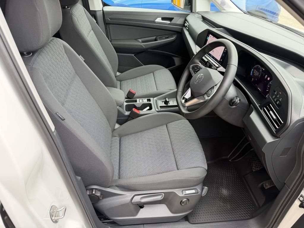 Volkswagen Caddy Life 2.0 C20 Life Tdi White #6