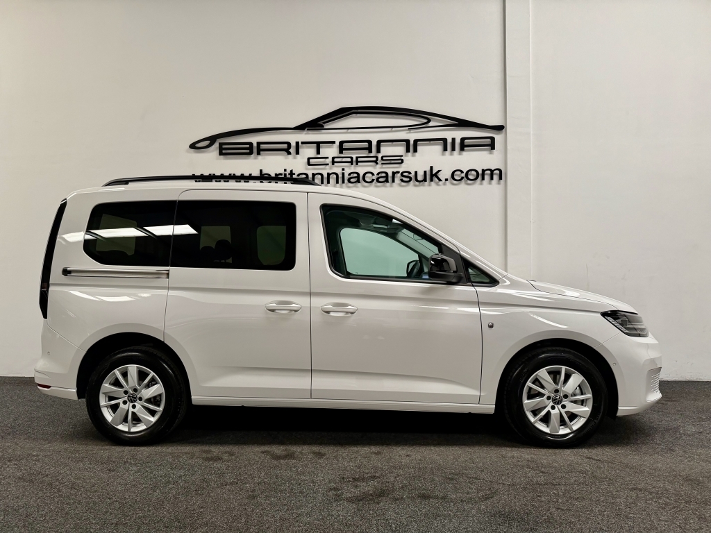 Volkswagen Caddy Life 2.0 C20 Life Tdi White #2