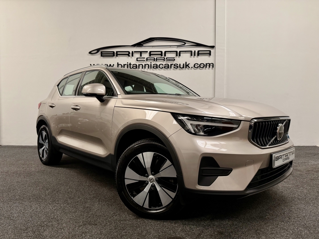 Volvo XC40 1.5 Recharge T4 Core Gold