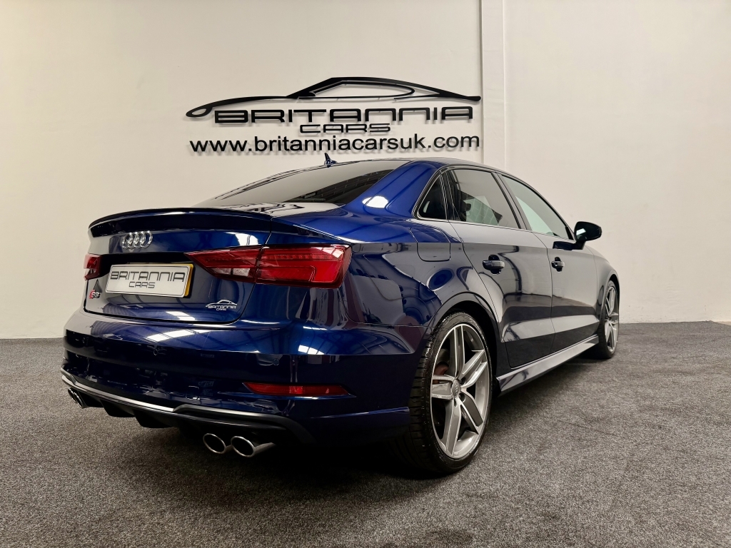 Audi A3 2.0 S3 Tfsi Quattro Black Edition Blue #4