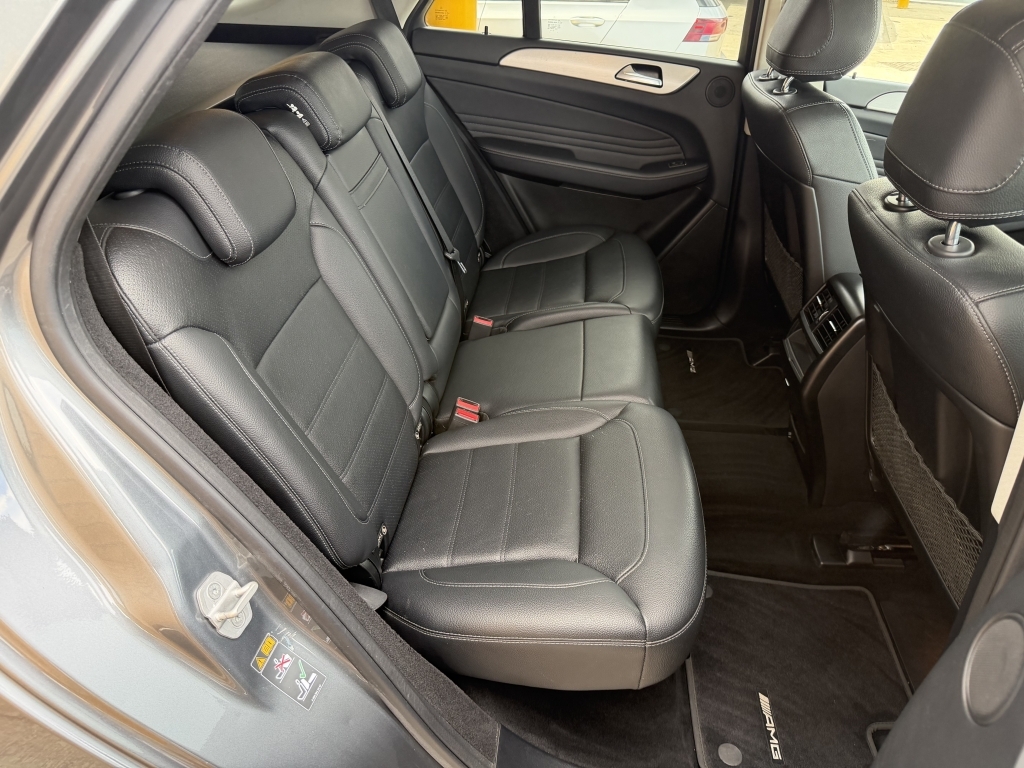 Mercedes-Benz GLE Class Gle 250 D 4Matic Amg Line Black #11