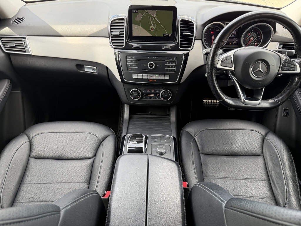 Mercedes-Benz GLE Class Gle 250 D 4Matic Amg Line Black #8