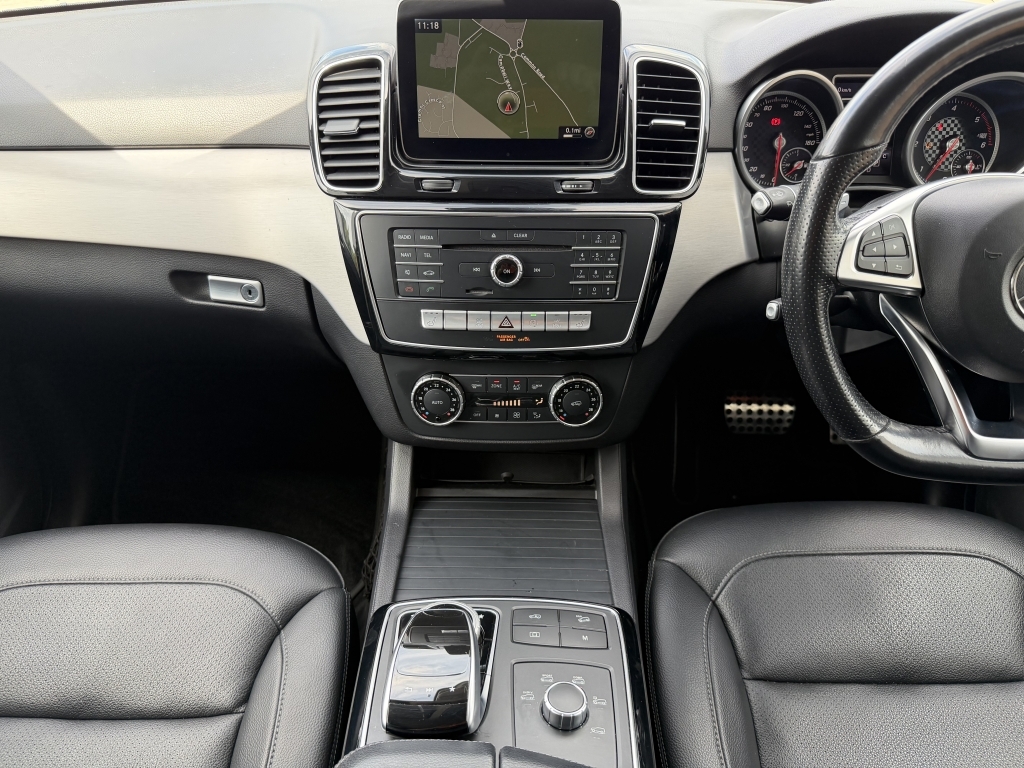 Mercedes-Benz GLE Class Gle 250 D 4Matic Amg Line Black #10