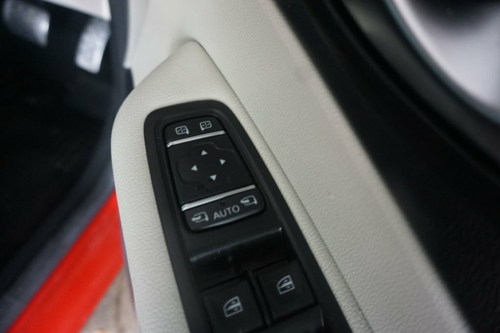 Renault Captur 1.5 Dci Energy Iconic Edc Euro 6 S S Red #19