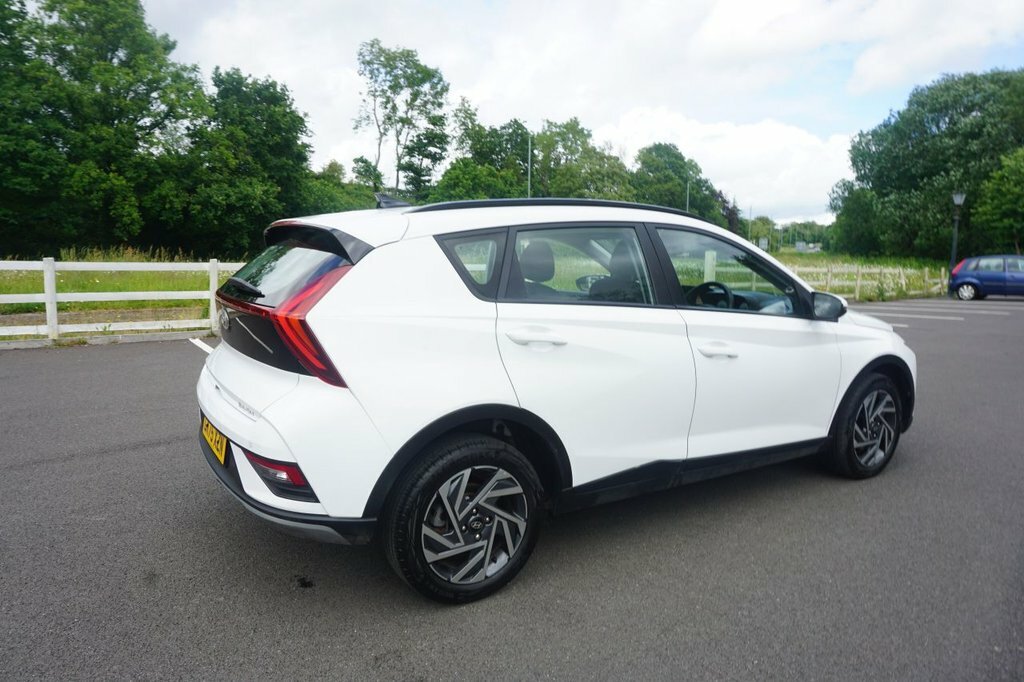 Hyundai Bayon 1L Advance White #3