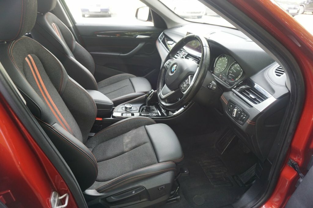 BMW X1 2L Sport Orange #4