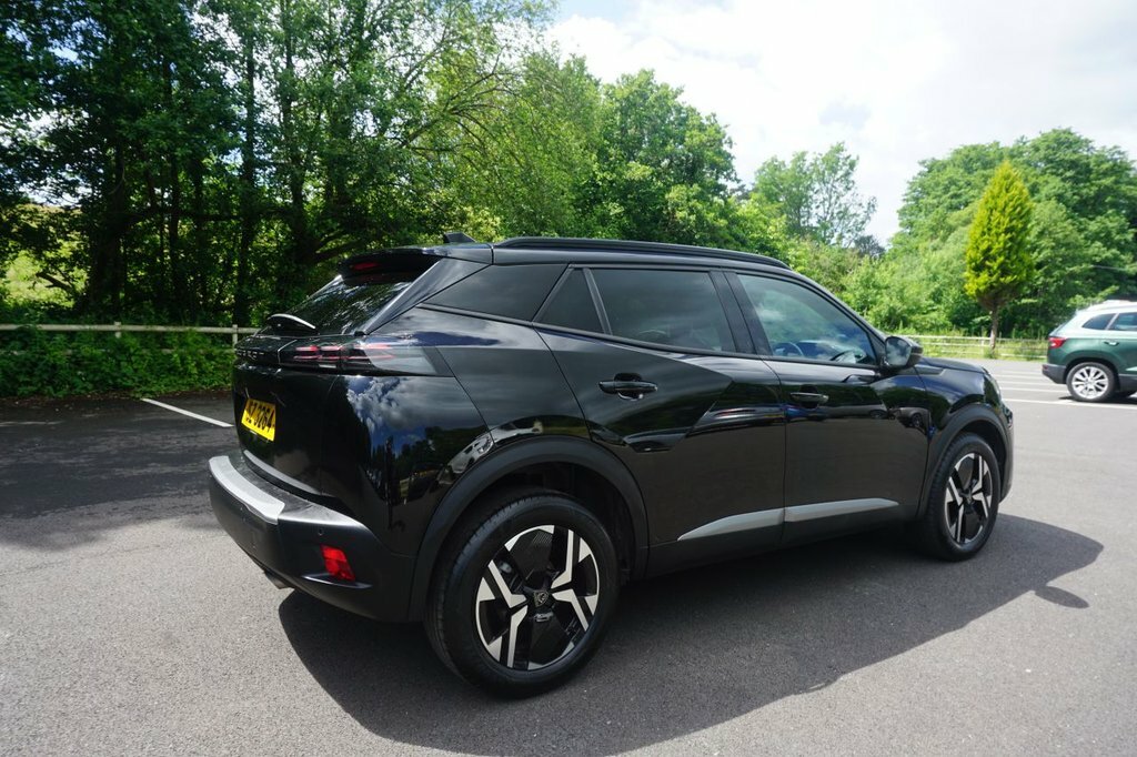 Peugeot 2008 1.2L Allure Black #2