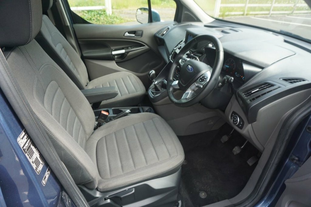 Ford Grand Tourneo Connect 1.5L Titanium Blue #5