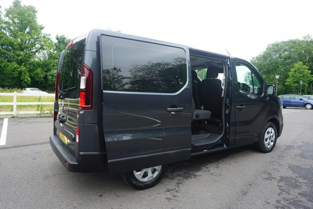 Renault Trafic 2L Advance Grey #4