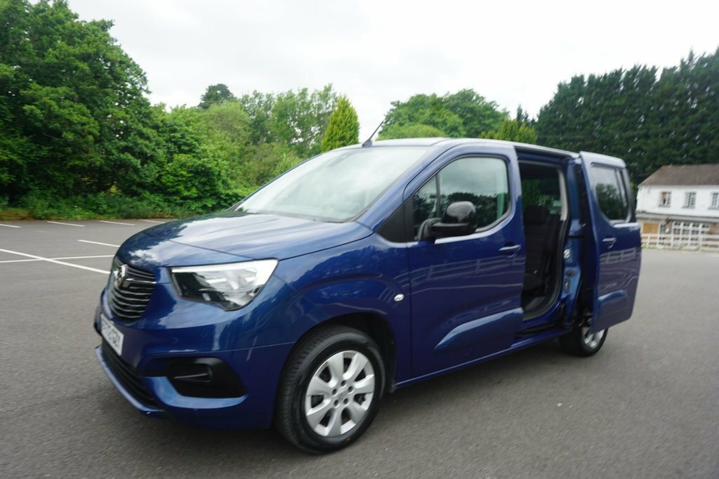 Vauxhall Combo Life Edition Ss Black #11