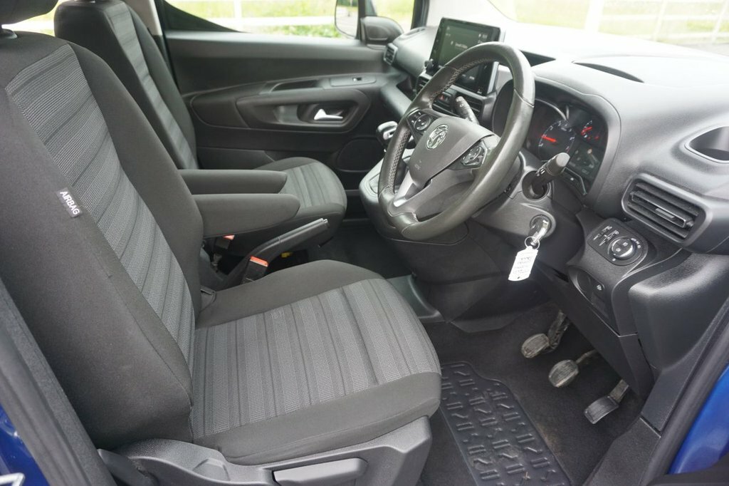 Vauxhall Combo Life 1.5L Se Blue #5