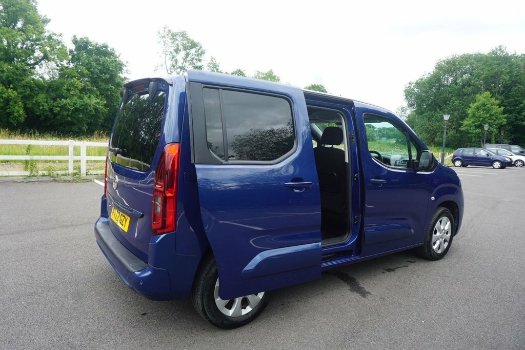 Vauxhall Combo Life 1.5L Se Blue #4