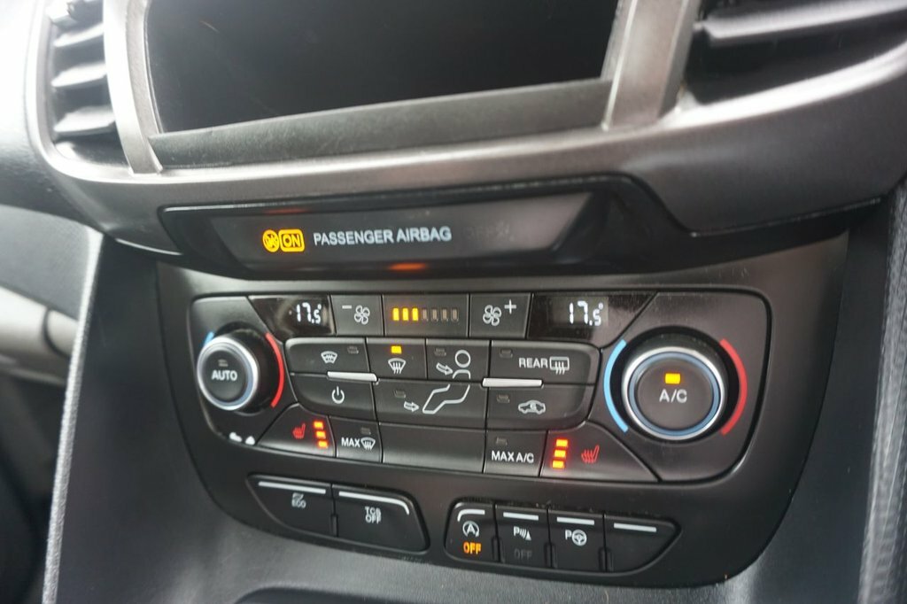 Ford Grand Tourneo Connect 1.5 Ecoblue 120 Active Powershift White #21