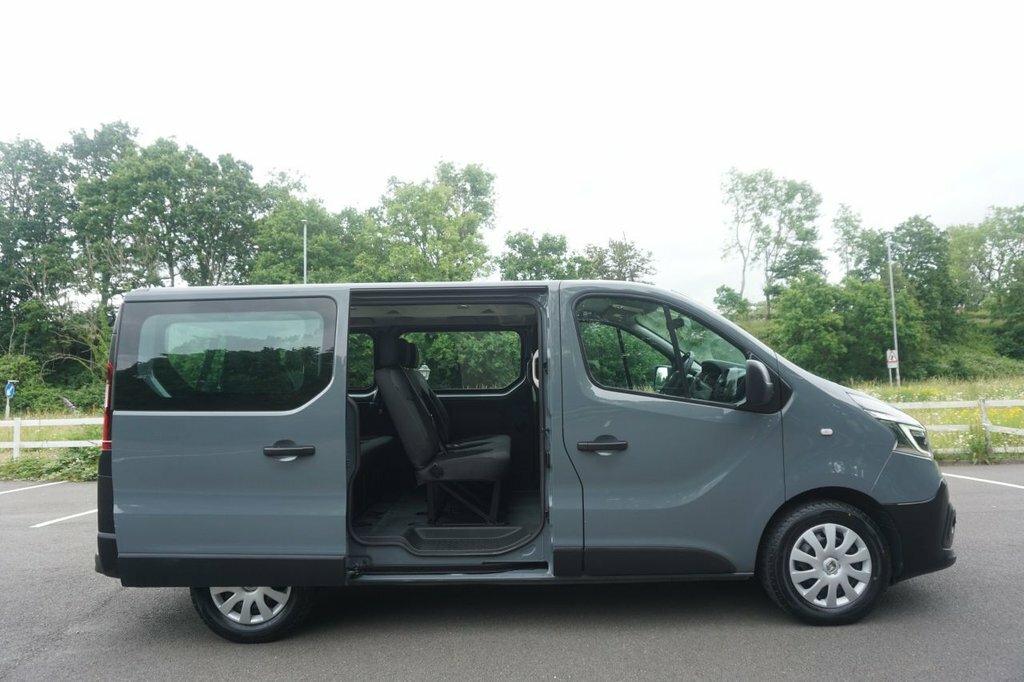 Renault Trafic 2L Business Grey #3