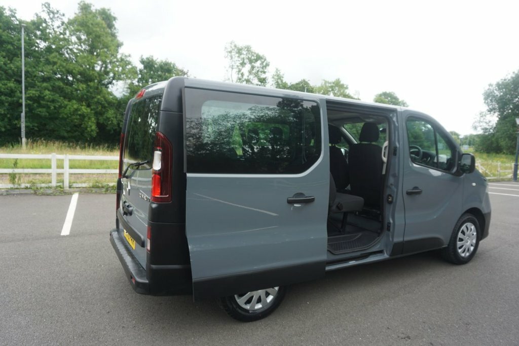 Renault Trafic 2L Business Grey #4