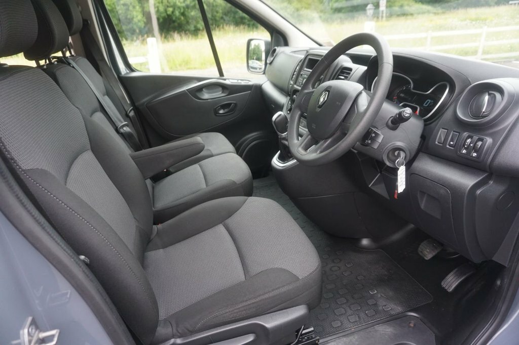 Renault Trafic 2L Business Grey #5