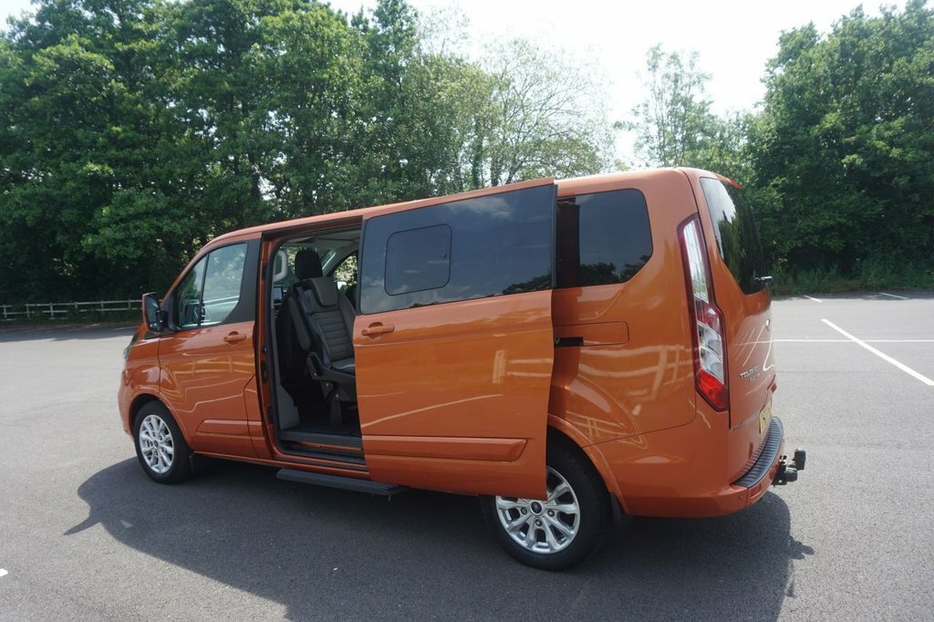 Ford Tourneo Custom 2L Titanium Black #12