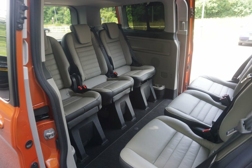 Ford Tourneo Custom 2L Titanium Black #15