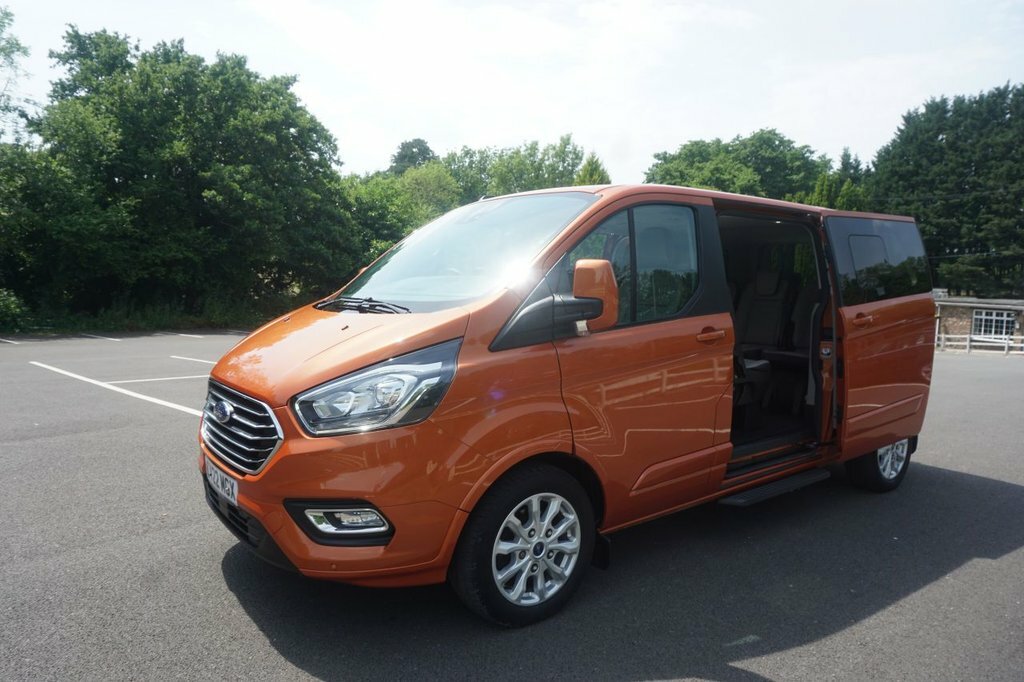 Ford Tourneo Custom 2L Titanium Black #10