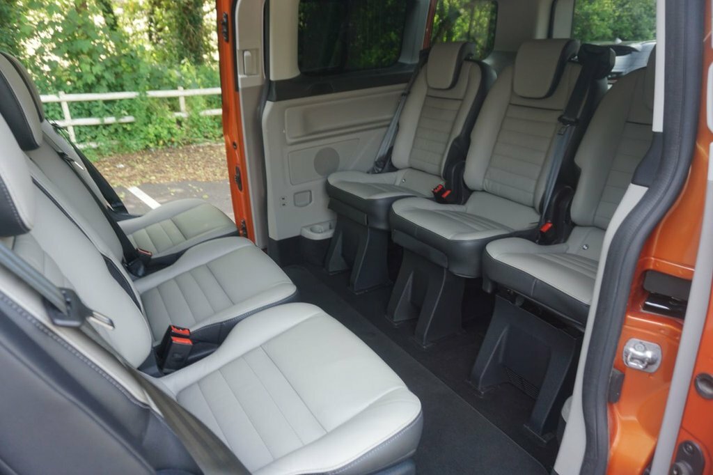 Ford Tourneo Custom 2L Titanium Black #17