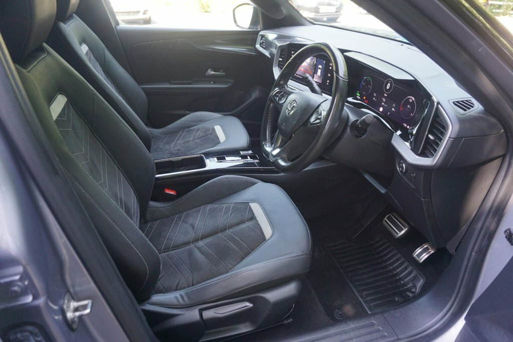 Vauxhall Mokka-e Suv Grey #4