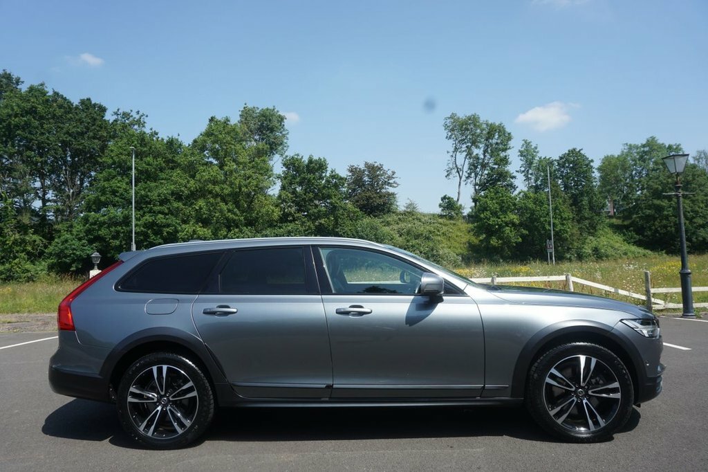 Volvo V90 Cross Country Estate Grey #2
