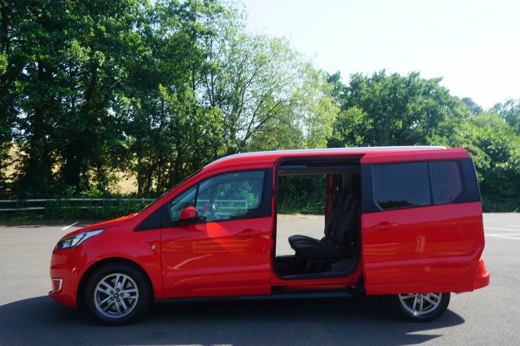Ford Grand Tourneo Connect 1.5 Ecoblue 120 Titanium Powershift Blue #12