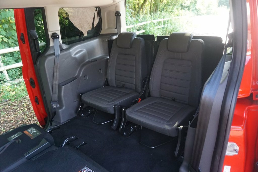 Ford Grand Tourneo Connect 1.5 Ecoblue 120 Titanium Powershift Blue #17