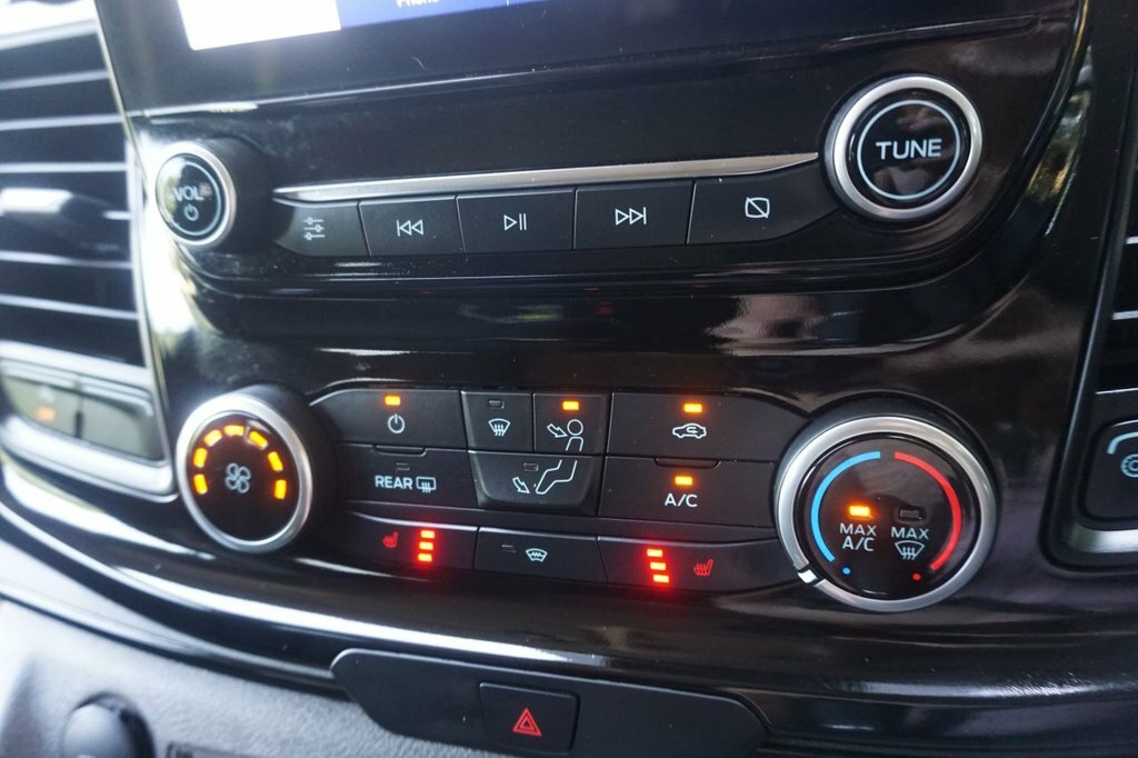 Ford Tourneo Custom 2L Titanium Silver #16