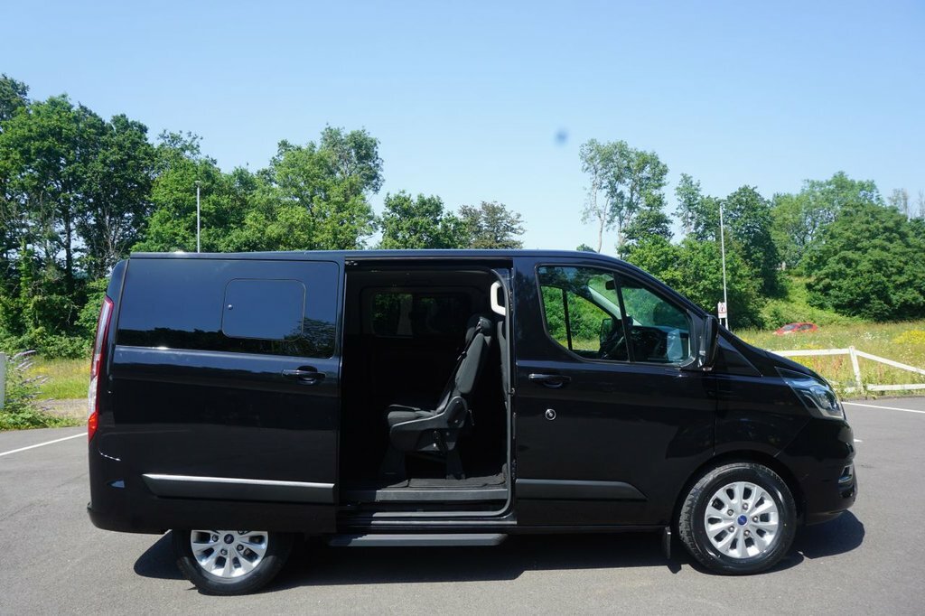 Ford Tourneo Custom 2L Zetec Black #3