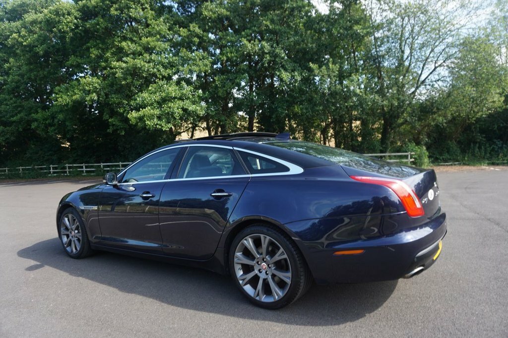 Jaguar XJ 3L R-sport Green #14