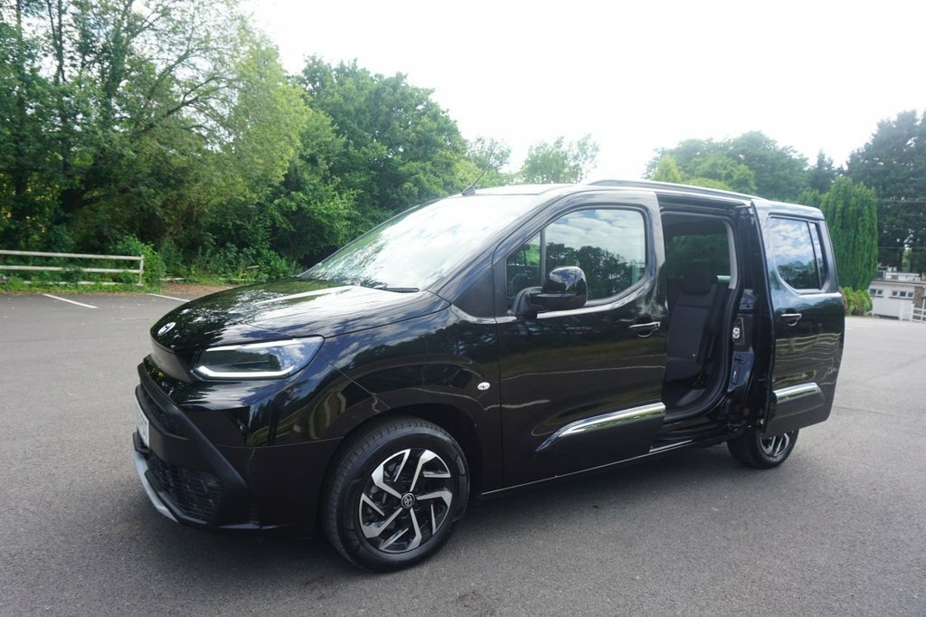 Toyota Proace City Active Silver #11