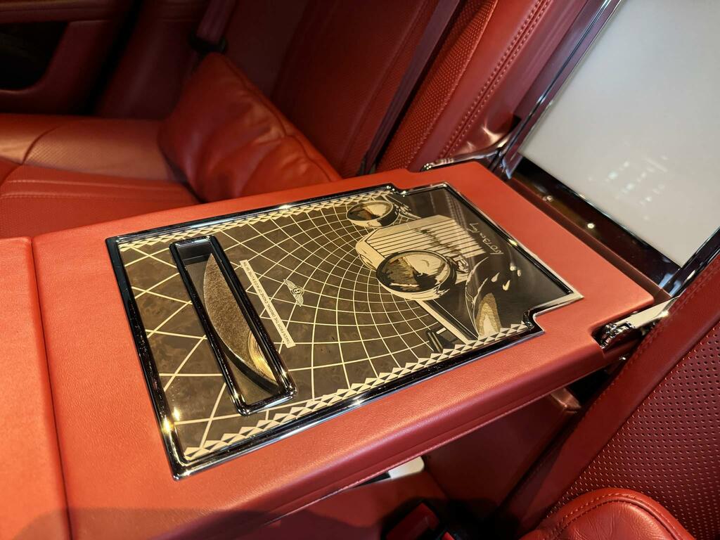Bentley Mulsanne Saloon  #23