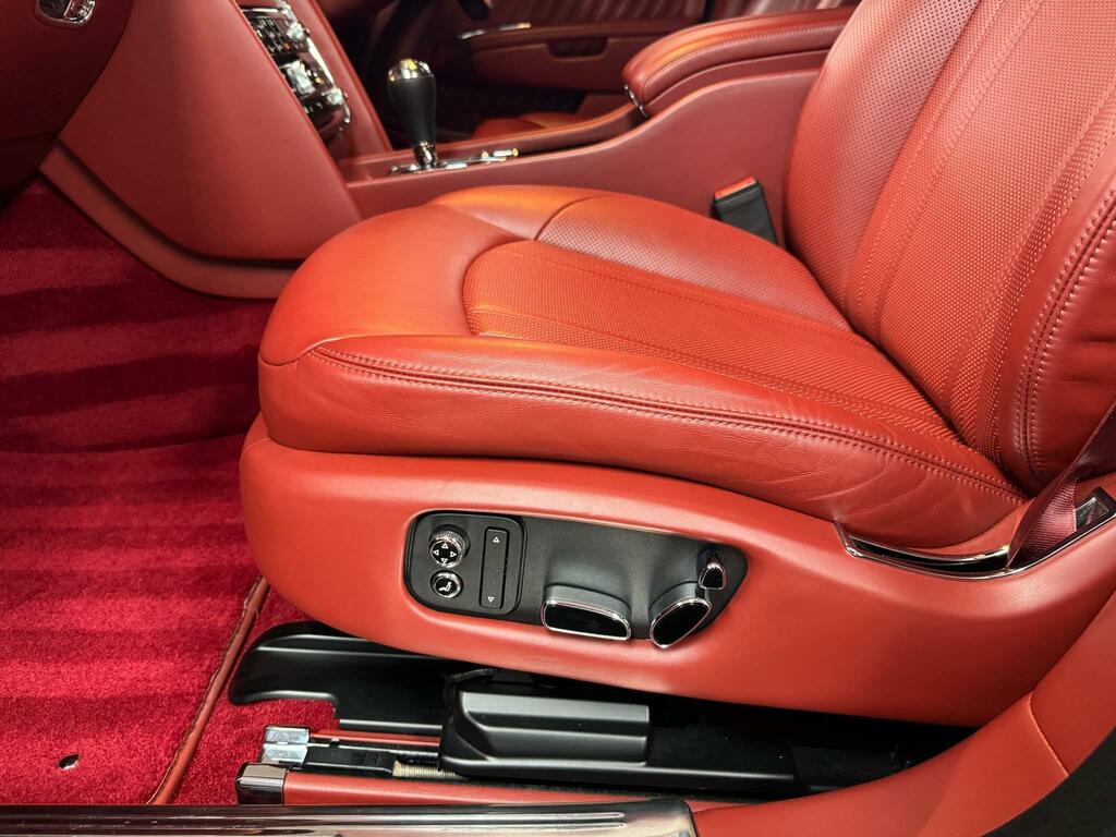 Bentley Mulsanne Saloon  #15