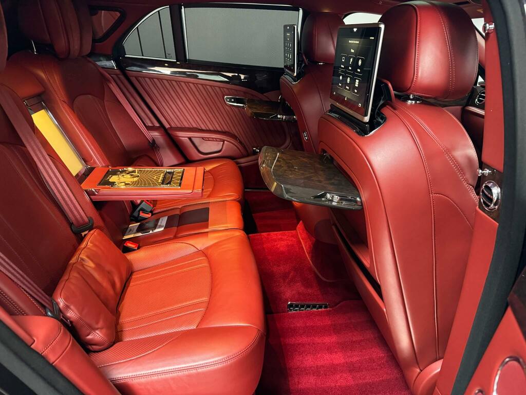 Bentley Mulsanne Saloon  #30