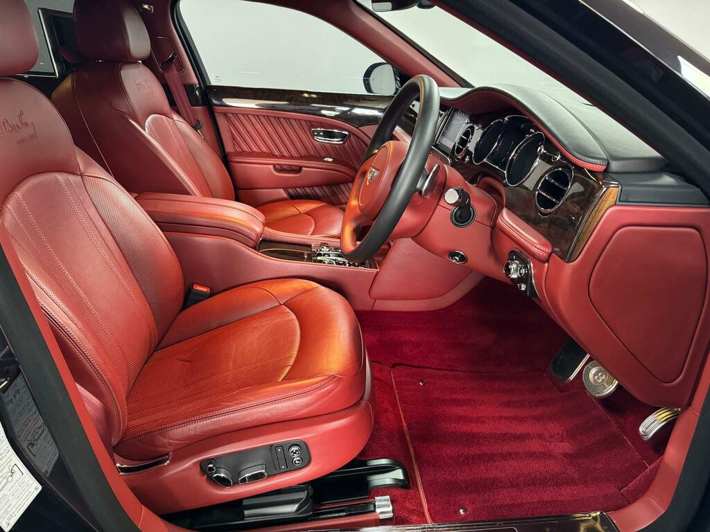 Bentley Mulsanne Saloon  #38