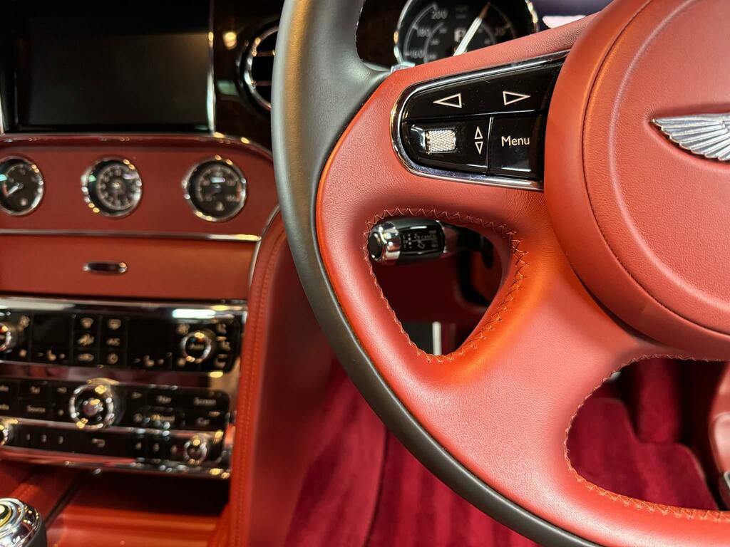 Bentley Mulsanne Saloon  #70