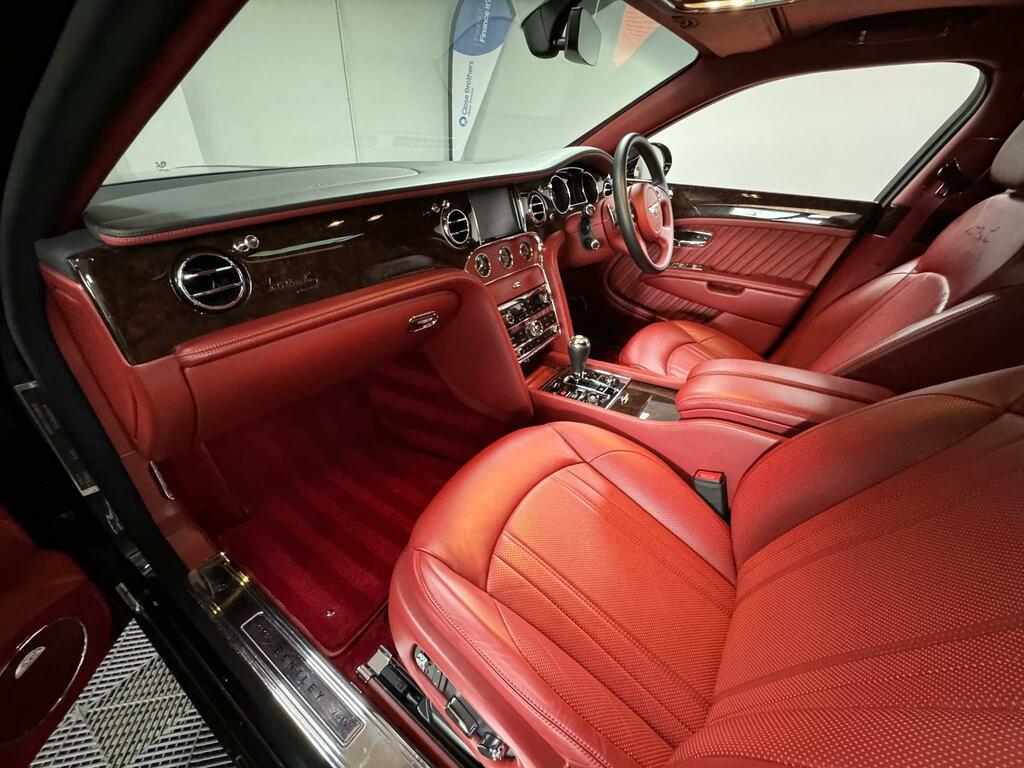Bentley Mulsanne Saloon  #84