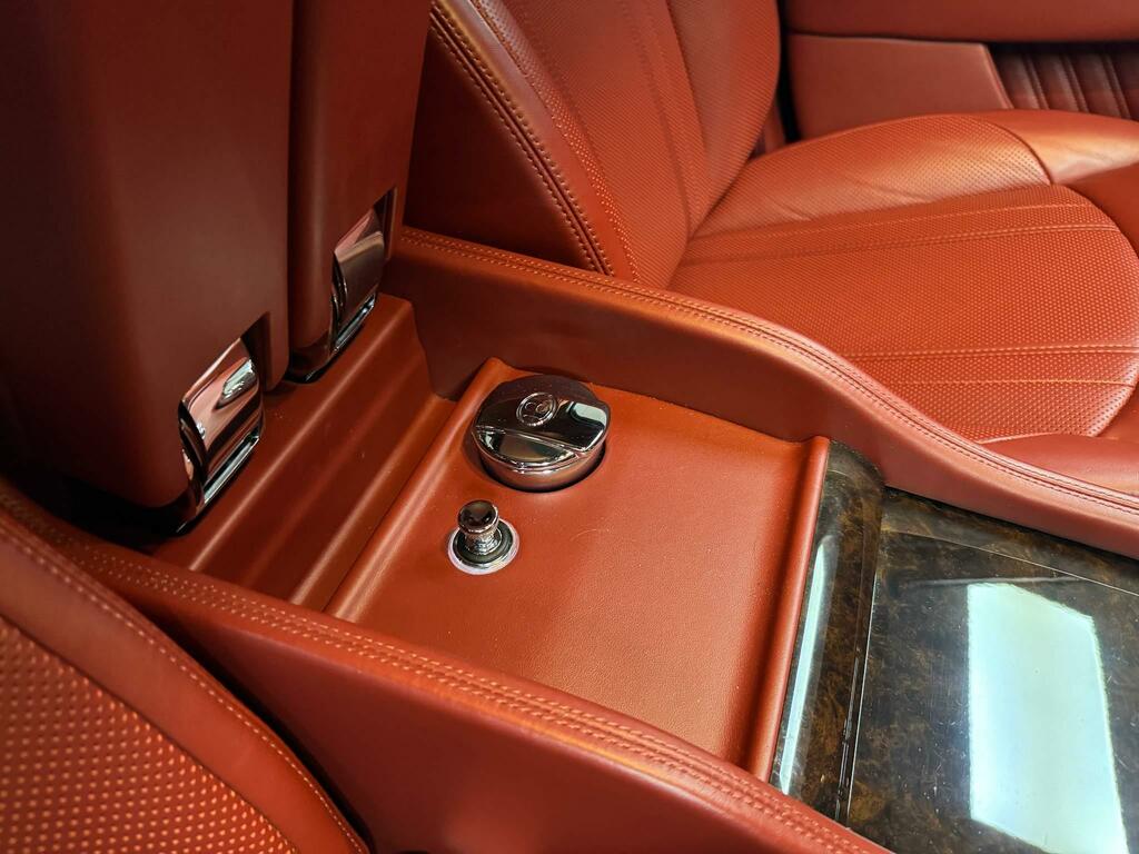 Bentley Mulsanne Saloon  #65