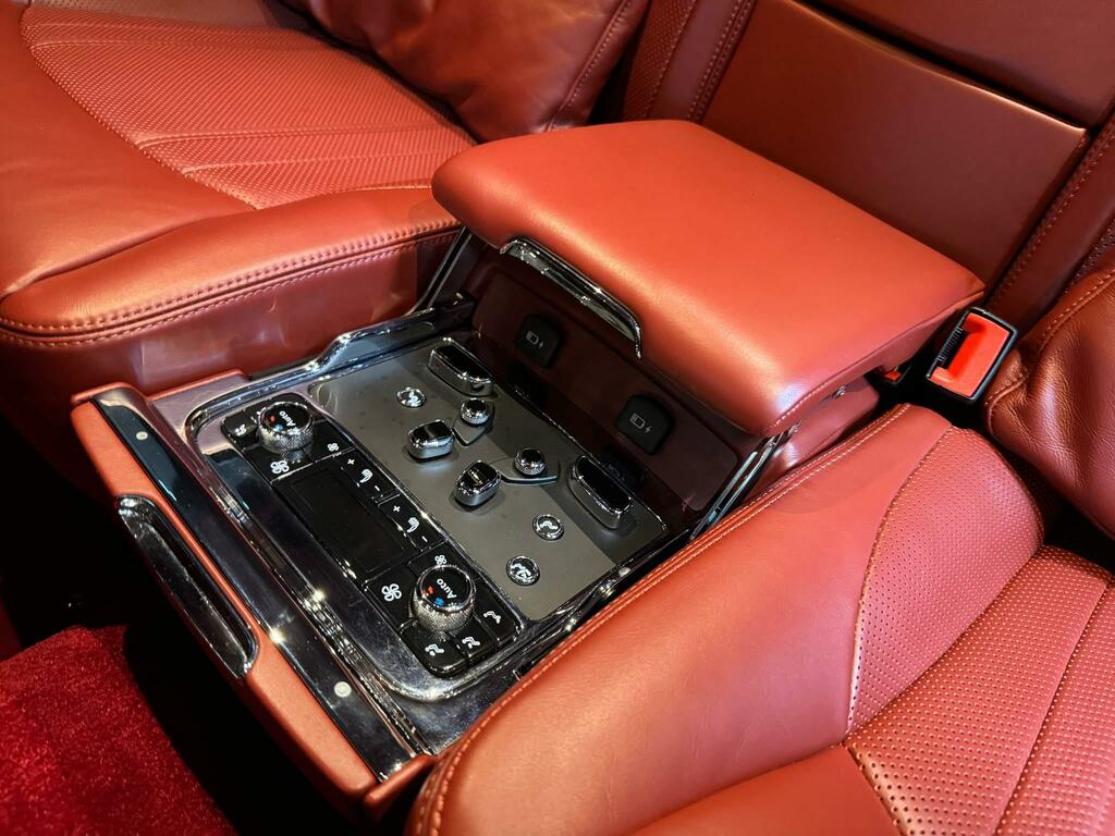 Bentley Mulsanne Saloon  #25