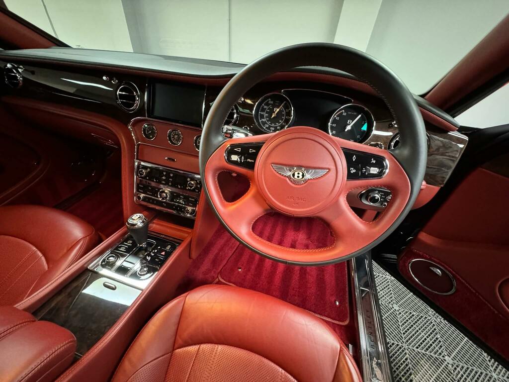 Bentley Mulsanne Saloon  #79