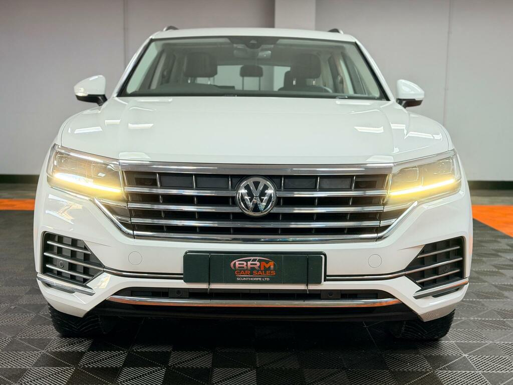 Volkswagen Touareg 3.0 Tdi V6 Sel Tiptronic 4Motion Euro 6 Ss WP68KKU White #6
