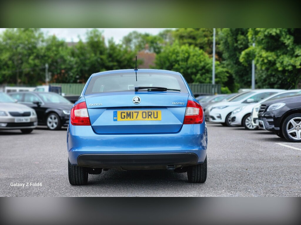 Skoda Rapid 1.4 Tdi Se L Hatchback Euro 6 S Blue #5