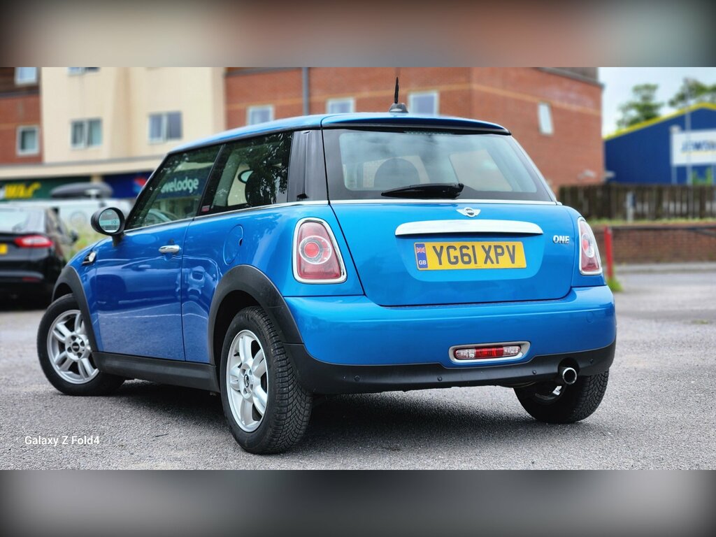 Mini Hatch 1.6 One Pimlico Hatchback Euro 5 Blue #3