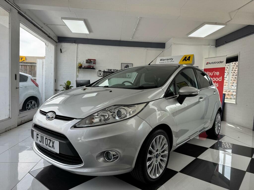 Ford Fiesta 1.4 Tdci Dpf Titanium Silver #3