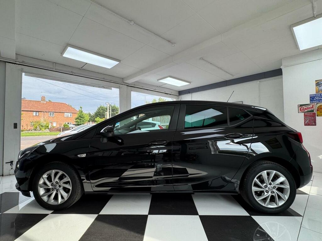 Vauxhall Astra 1.5 Turbo D Se Euro 6 Ss Black #5