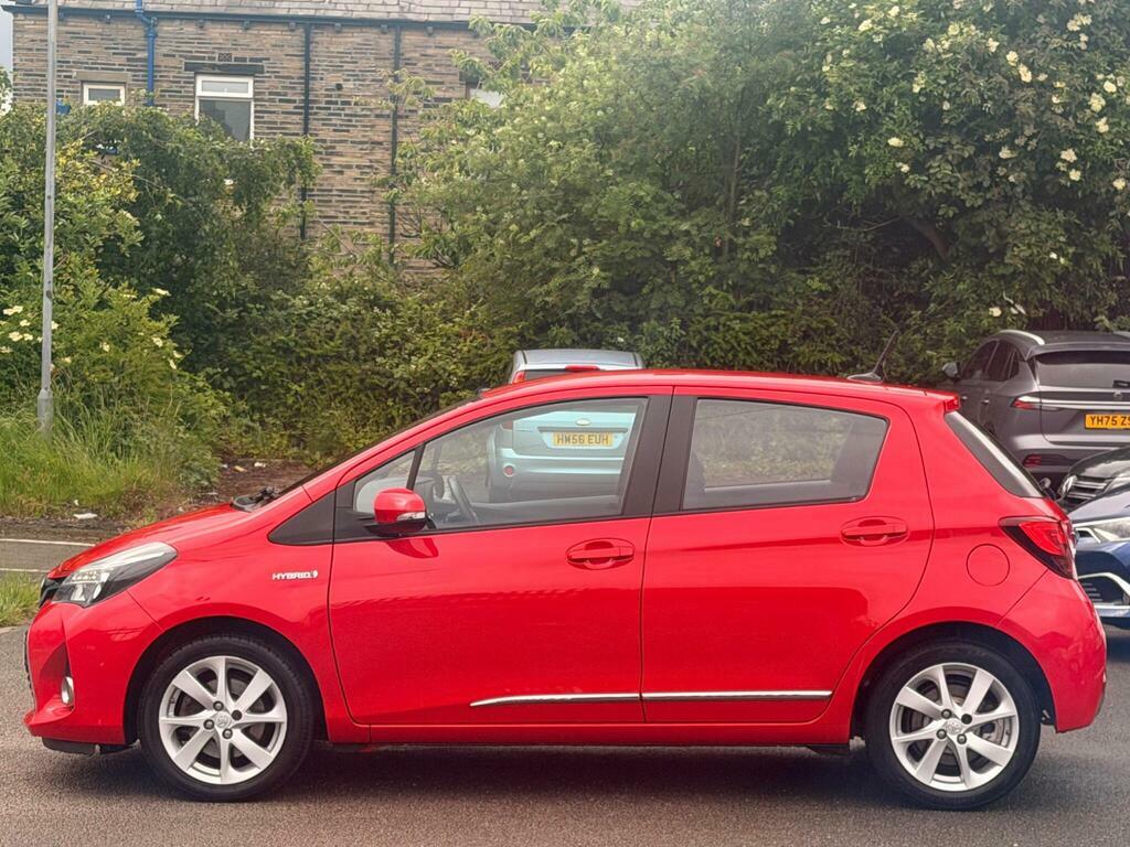 Toyota Yaris 1.5 Vvt-h Excel E-cvt Euro 6 Red #5